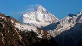 FILE PHOTO: Snow-covered Nanda Devi mountain is seen from Auli town, in the northern Himalayan state of Uttarakhand, India February 25, 2014. REUTERSPIX