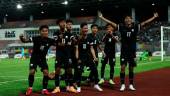 KUALA LUMPUR, 23 Sept - The Terengganu squad celebrating their triumphant match after scoring a goal against the Pulau Pinang squad at the final round of the football competition at the 20th Malaysia Games (Sukma) held at Kuala Lumpur Stadium - BERNAMAPIX