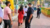 KUALA LUMPUR, Jan 18-Police officers inspected the MySejahtera of the public, especially Hindus who wanted to go to the Sri Subramaniar Swamy Temple, Batu Caves to perform religious ceremonies in conjunction with the Thaipusam festival celebrated today. BERNAMApix
