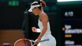 Tennis - Wimbledon - All England Lawn Tennis and Croquet Club, London, Britain - July 2, 2022France's Alize Cornet reacts during her third round match against Poland's Iga Swiatek REUTERSPIX