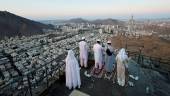 Muslim pilgrims visit Mount Al-Noor, where Muslims believe Prophet Mohammad received the first words of the Koran through Gabriel in the Hira cave, in the holy city of Mecca, Saudi Arabia, July 4, 2022. - REUTERSPIX