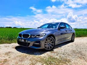 BMW 330e M Sport: Just for that XtraBoost