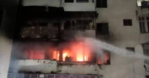 14 killed in massive fire in eastern India