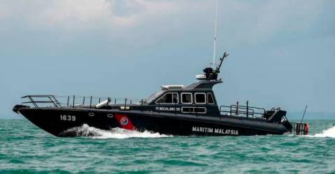 Un bateau avec 27 clandestins chavire au large de Teluk Ramunia