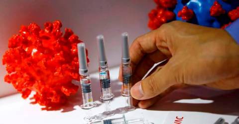 Les dernières recherches montrent que 3 doses de vaccin Sinovac sont efficaces contre Omicron