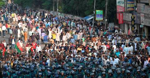 More than 100,000 protest to demand Bangladesh PM step down