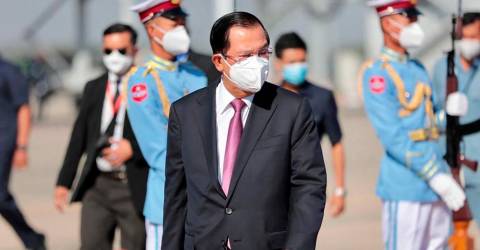 Hun Sen Kamboja mengunjungi Myanmar yang dilanda kudeta
