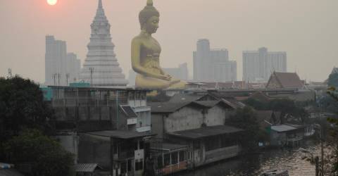 ‘I feel my eyes burn’: Thailand says stay indoors as air pollution spikes