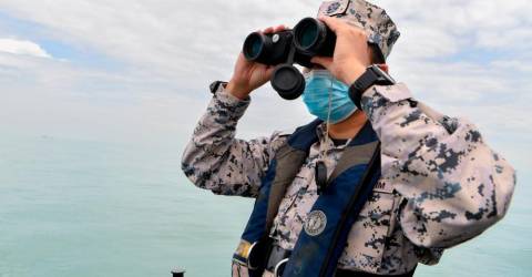 La recherche des victimes d’un bateau chaviré au large de Teluk Ramunia annulée