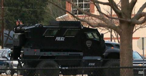 Sandera dibebaskan di sinagoga Texas, pria bersenjata tewas