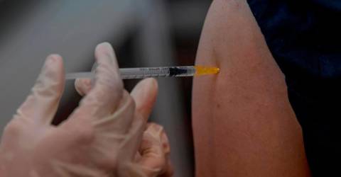 Plus de 2,73 millions d’adolescents entièrement vaccinés