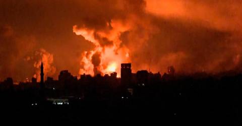 Israel pounds Gaza after night raids targeting Hamas tunnels