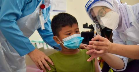 Plus de 22 000 enfants en Malaisie ont terminé la vaccination contre le Covid-19