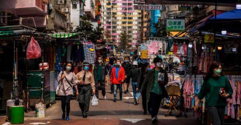 Spojené štáty varujú pred cestovaním do HK na základe vládnych pravidiel a separácie detí