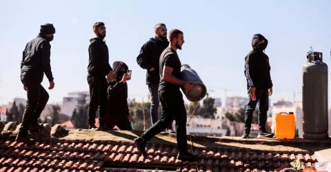 La police israélienne dans un bras de fer avec les Palestiniens au sujet de l’expulsion de Jérusalem