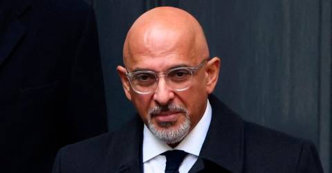 UK PM Sunak fires party chairman Zahawi over tax affairs