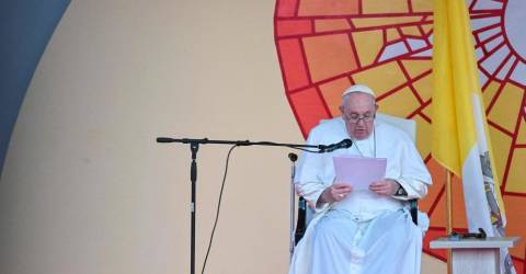 Pope makes peace appeal during Congo visit: ‘No room for hatred’