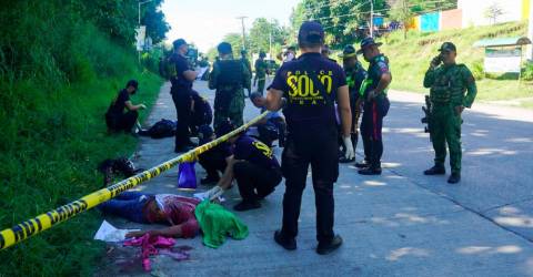 Election-related violence leaves 19 dead in the Philippines