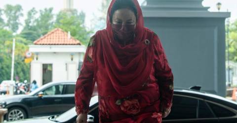 Le tribunal a confirmé que l’accusation avait déposé des arguments supplémentaires dans l’affaire Rosmah