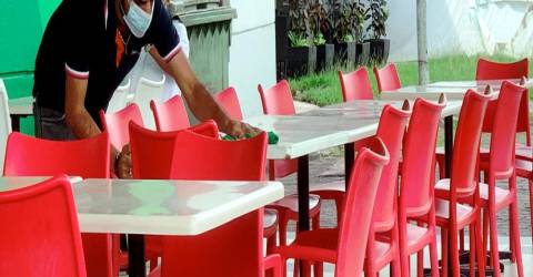 Maintain cleanliness or face action, eatery owners told