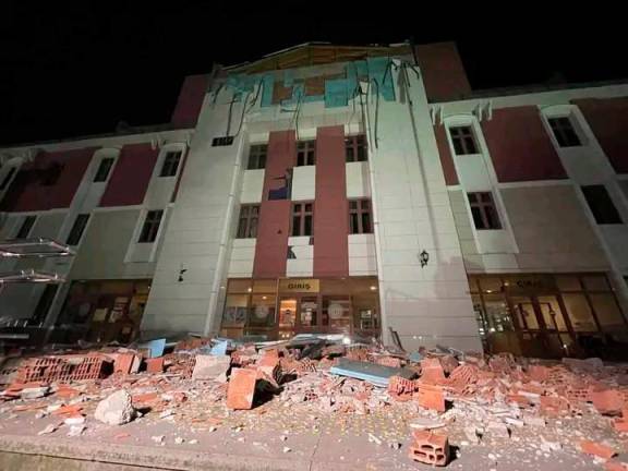 Scene of the earthquake measuring 5.9 on the Richter scale at Duzce city in northwestern Turkiye on Nov 23 2022 - Extreme Weather World/Facebook