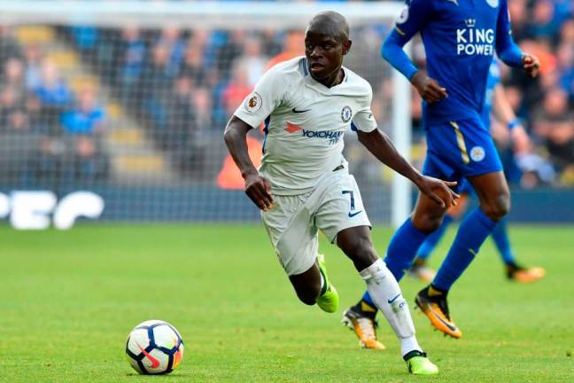 Chelsea's Kante facing weeks out with muscle injury