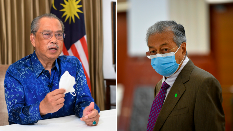 Tun Dr Mahathir Mohamad (right) and Tan Sri Muhyiddin Yassin (left). BERNAMAPIX