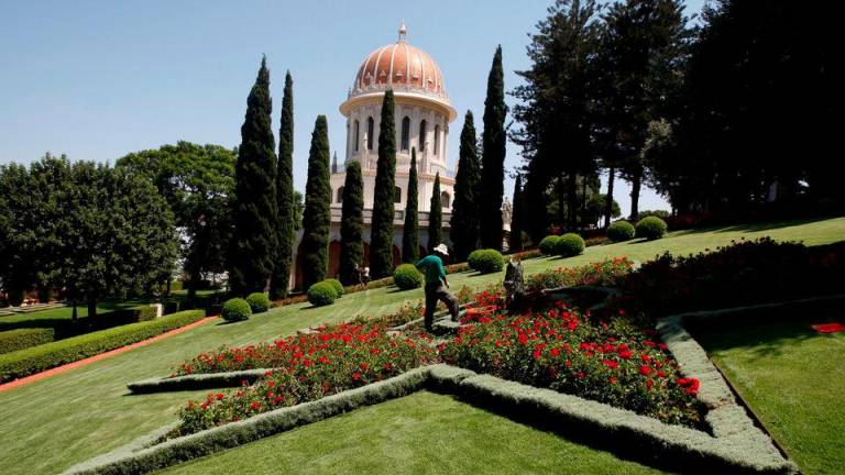 The Baha’i shrine is seen in the northern city of Haifa August 18, 2008. - REUTERSPIX