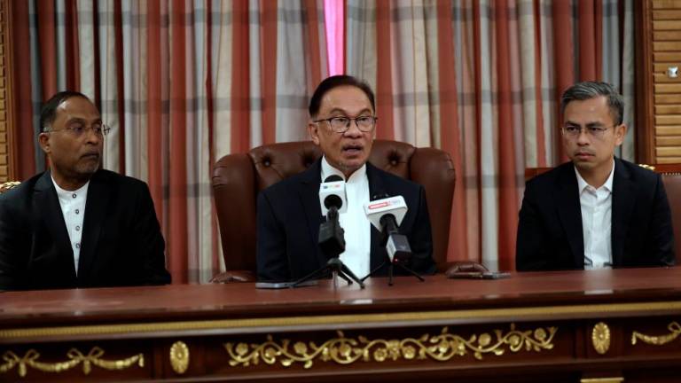 JEDDAH, March 24 -- Prime Minister Datuk Seri Anwar Ibrahim at a press conference in conjunction with his official visit to Saudi Arabia today. BERNAMAPIX