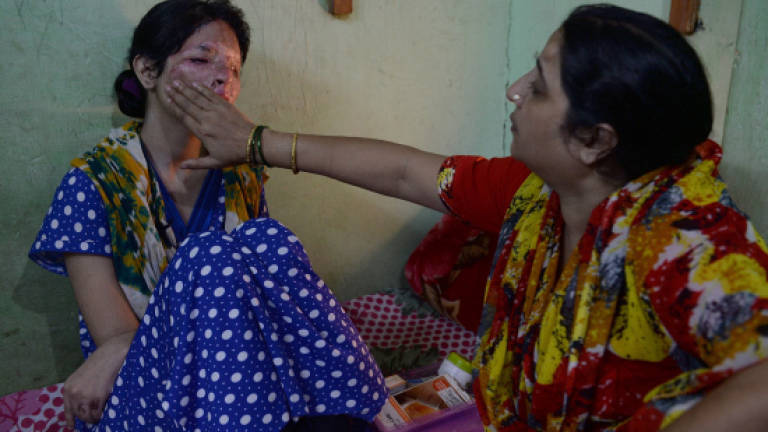 India's acid victims still suffer despite new rules