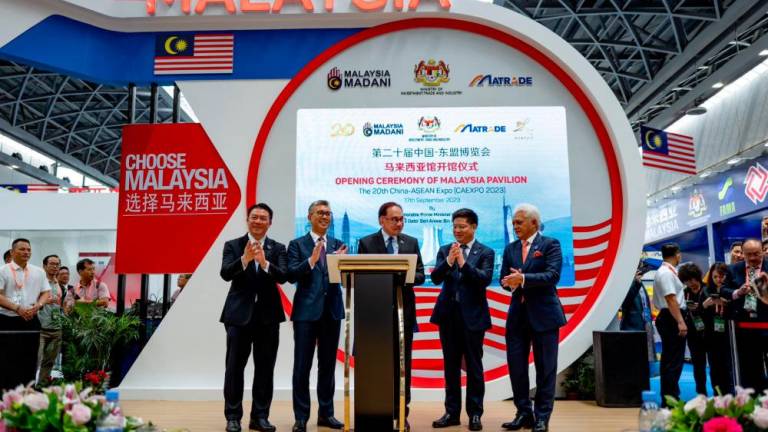Prime Minister Dato’ Seri Anwar Ibrahim launching ‘Malaysia Pavilion’ at the China-ASEAN Expo ke-20 in Nanning, China, 17 September, 2023. Credit: Prime Minister Datuk Seri Anwar Ibrahim FB