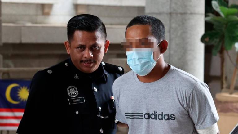 PUTRAJAYA, Sept 21 -- The trailer driver who was involved in a crash involving more than a dozen vehicles at KM5.7 Jalan Persiaran Utara heading towards Puchong here yesterday was remanded for four days starting today. BERNAMAPIX