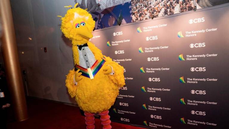 Kennedy Center honoree Sesame Street’s Big Bird poses for a photo on the red carpet at the Kennedy Center honorees gala in Washington, D.C., U.S., December 4, 2022. REUTERSPIX