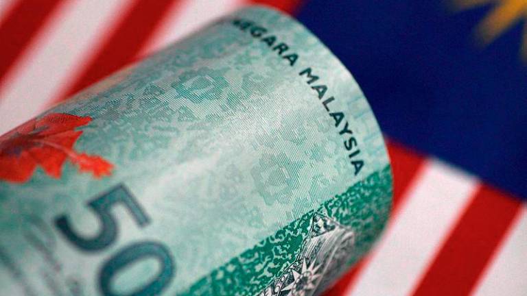Ringgit extends downtrend vs US Dollar on stronger US economic data