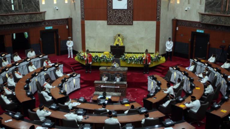 All but one of 56 Selangor assemblymen sworn in