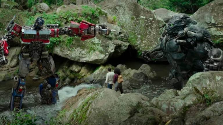 The leader of the Autobots faces a giant robot gorilla. – Paramount Pictures