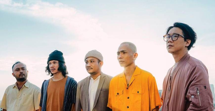 Indonesian folk-pop band Fourtwnty. –INSTAGRAM/@fourtwntymusic