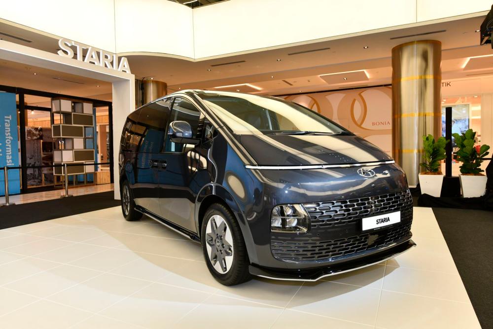 HSDM launches new MPV Staria, aims for high sales
