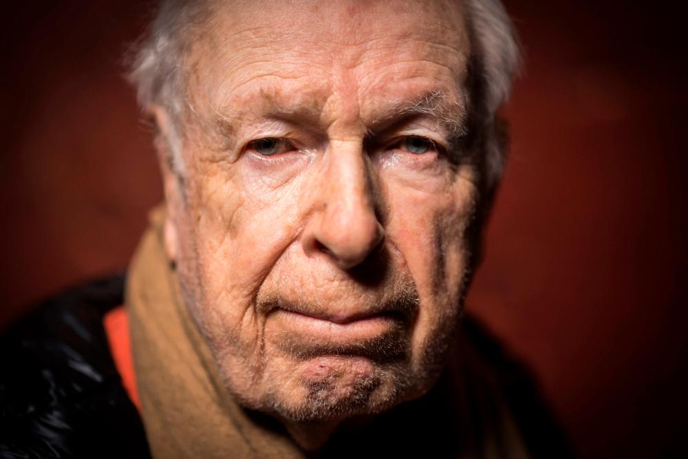 (FILES) In this file photo taken on February 27, 2018 British theatre and film director, playwright and actor Peter Brook poses during a photo session at the Bouffes du Nord theatre in Paris. British theatre and film director, playwright and actor Peter Brook has died aged 97, AFP reports on July 3, 2022. AFPPIX