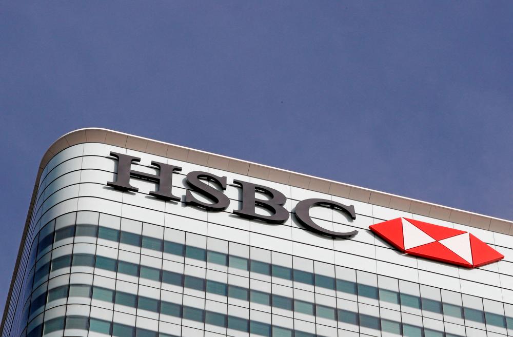 HSBC to shut more than a quarter of remaining UK branches