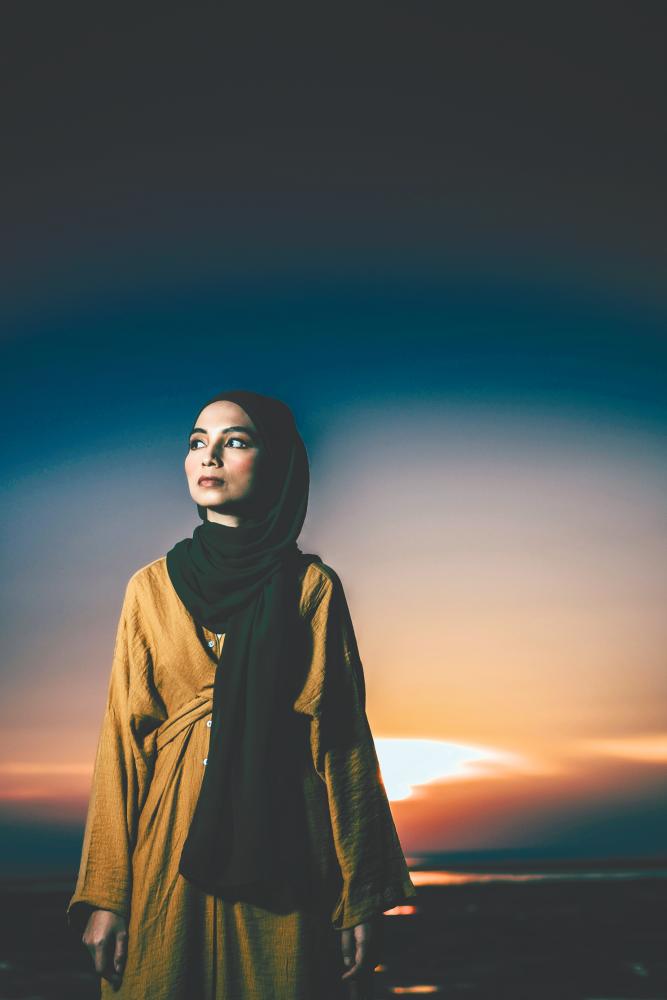 Wani initially did not realise her lyrics had poetic appeal. – by Sufian Abas of Laras Portraits