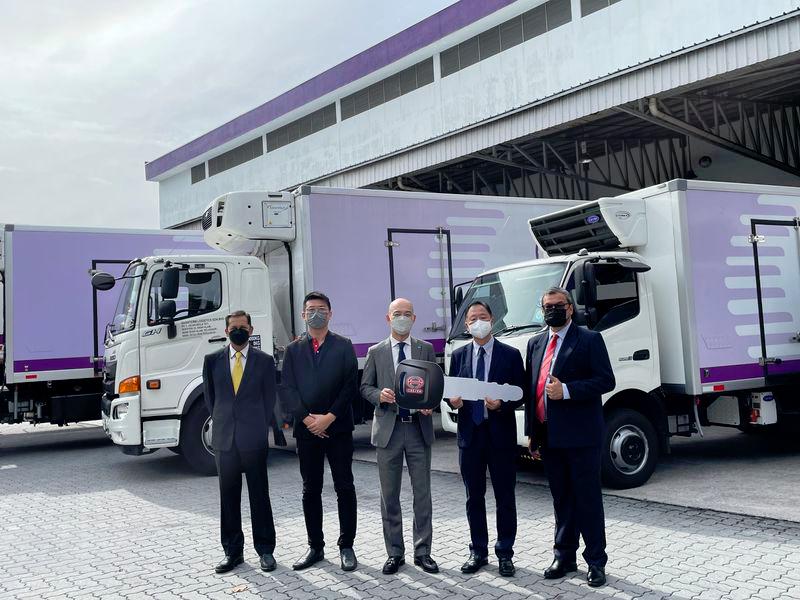 From left: HMSM director Ahmad Yasmin Yahya, Soon Seng Truck &amp; Parts (Hino authorised dealer) director Samson Chan, Uchiyama, Quanterm Logistics managing director John Tay and general manager Spencer Damian Sequerah during the handover ceremony.