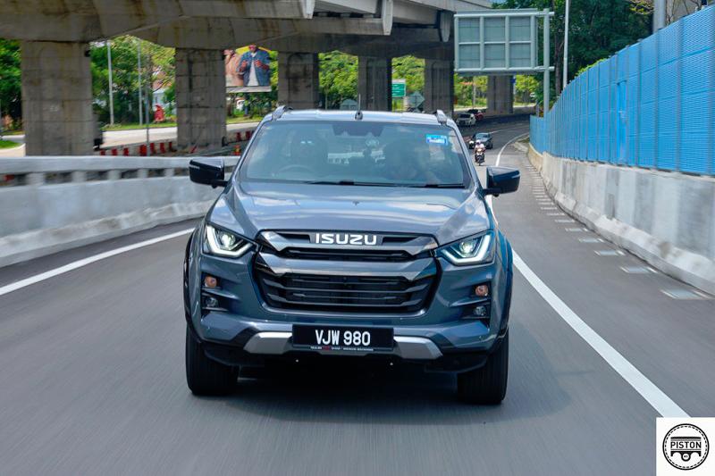 $!New Isuzu D-Max models introduced: Prices from RM95,000
