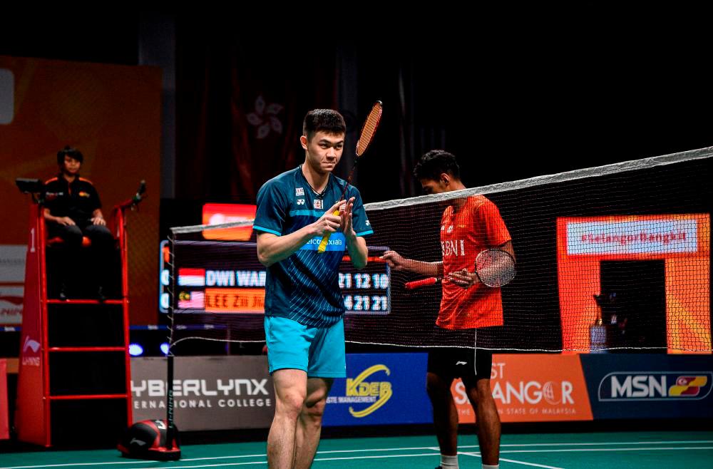 SHAH ALAM, Feb 20 - Men’s singles player Lee Zii Jia celebrated his victory after beating Indonesian team Dwi Wardoyo Chico Aura at the Asian Team Badminton Championships (BATC) 2022 finals at the Setia City Convention Center (SCCC) today. BERNAMApix