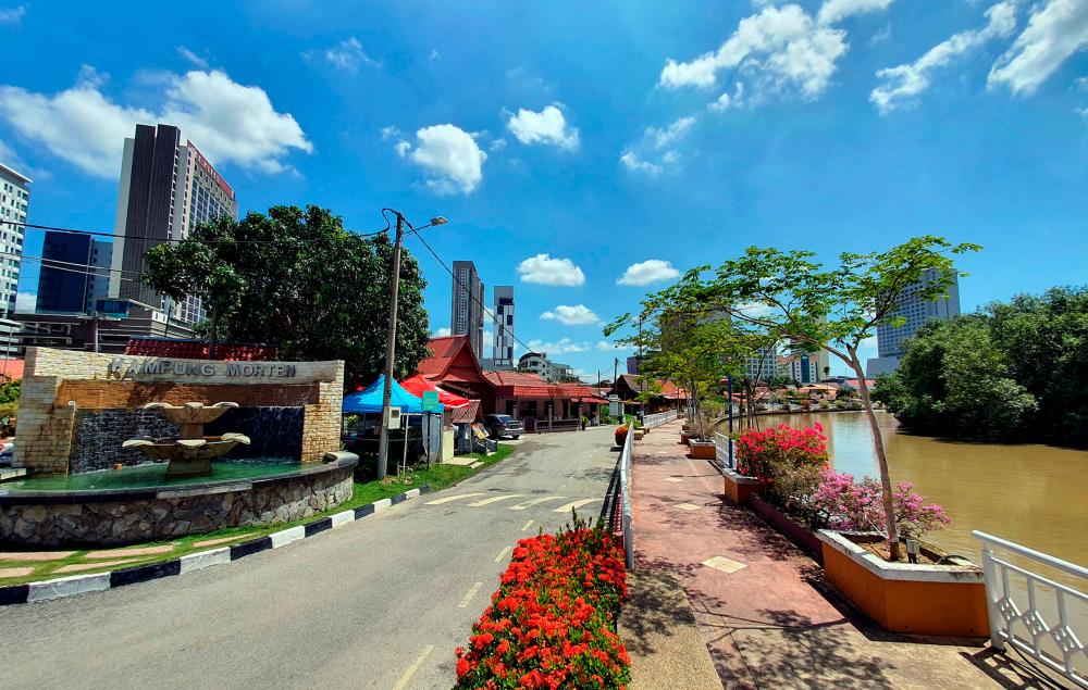 Malacca River, Kampung Morten. BERNAMAPIX