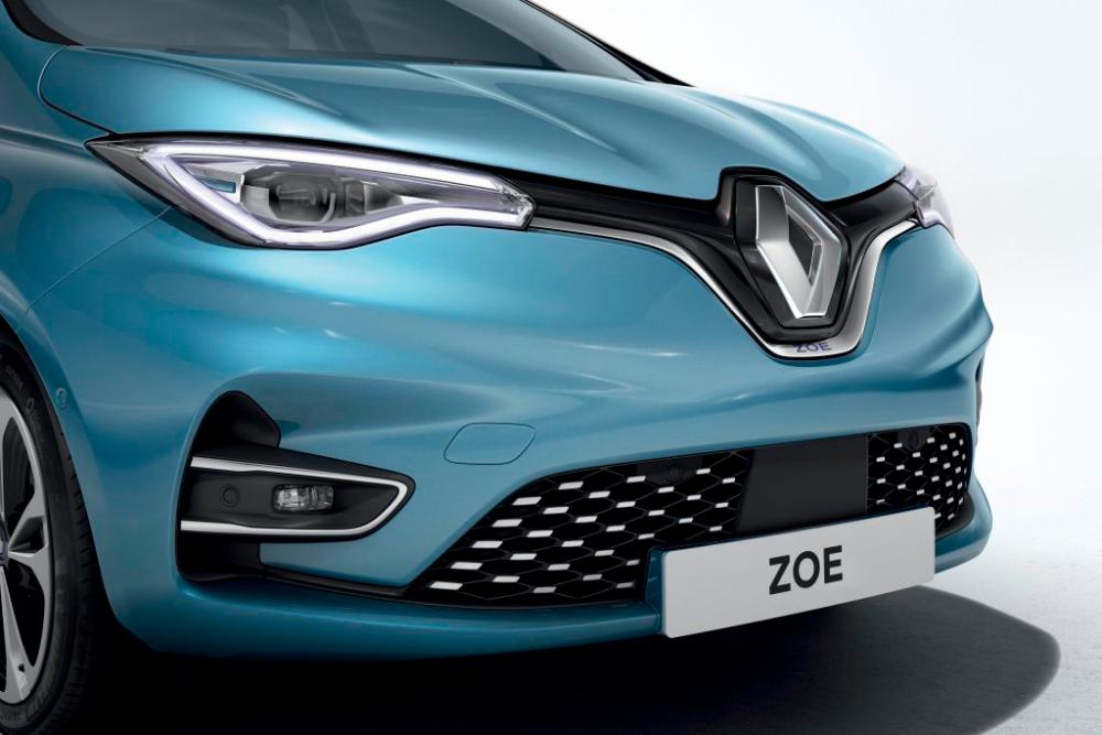 $!Renault Zoe 100% Electric Launched In Malaysia From RM165,000 With Subscription Plan