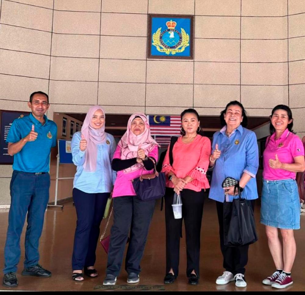 $!From left: Major Faizul Erwan, Nadia Qistina, Shima Hamzah, Sara Ismail, Datuk Merina Gan and Dr Cindy Chen.