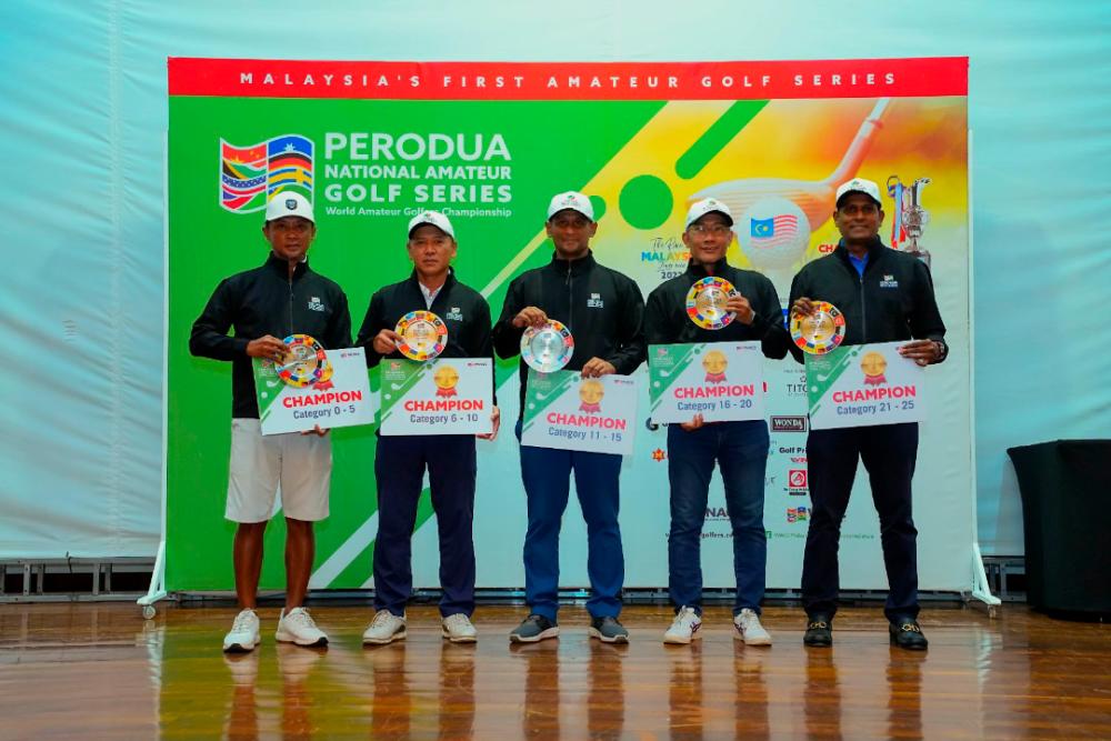 The winners of the seventh leg of the Perodua National Amateur Golf Series.