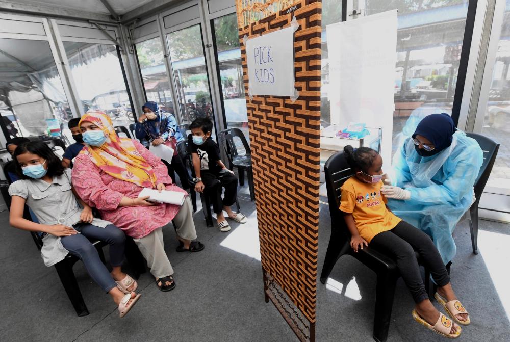 Malaysia pick vaksin Boleh pilih