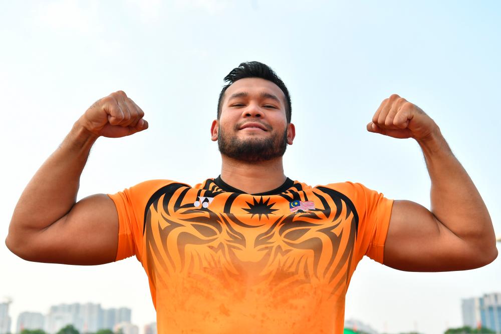 HANOI, May 17-National men’s discus thrower Muhammad Irfan Shamshuddin excelled to win a gold medal at the 31st SEA Games at My Dinh National Stadium, Hanoi. BERNAMAPIX